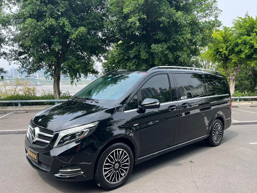 Mercedes-Benz V Class 2020 car image #2