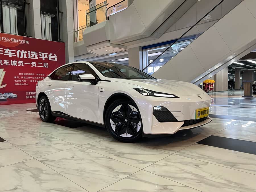 Deepal SL03 2025 car image #2