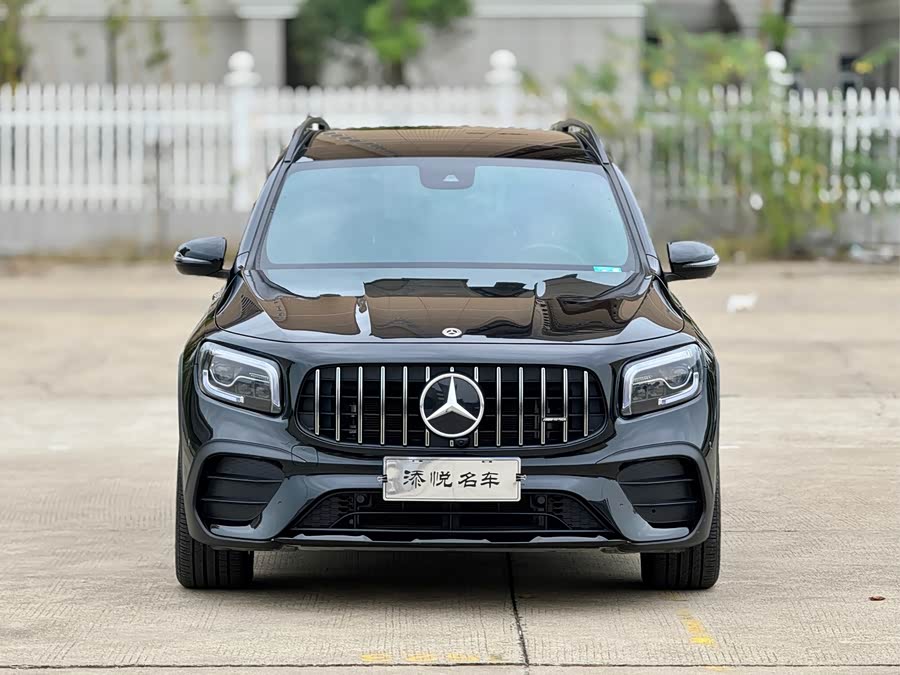Mercedes-Benz GLB AMG 2022 immagine di auto #2