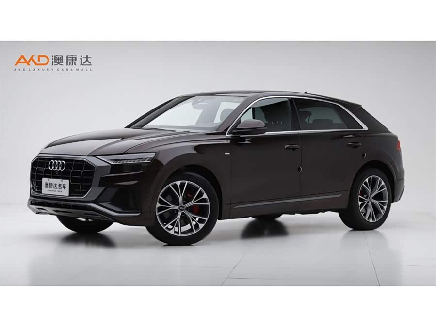 Audi Q8 2021 car image #2
