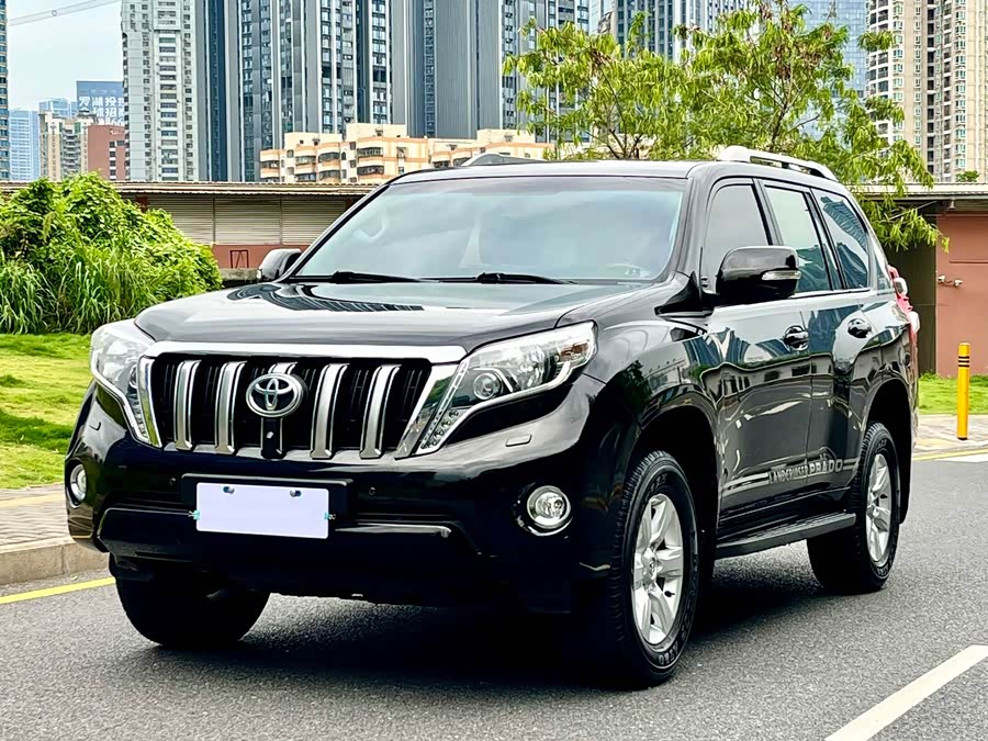 Toyota Prado (Imported) 2016 car image #2
