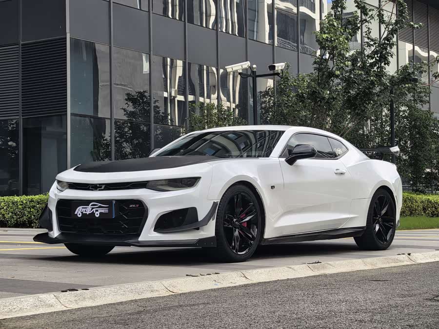 Chevrolet Camaro 2018 car image #2