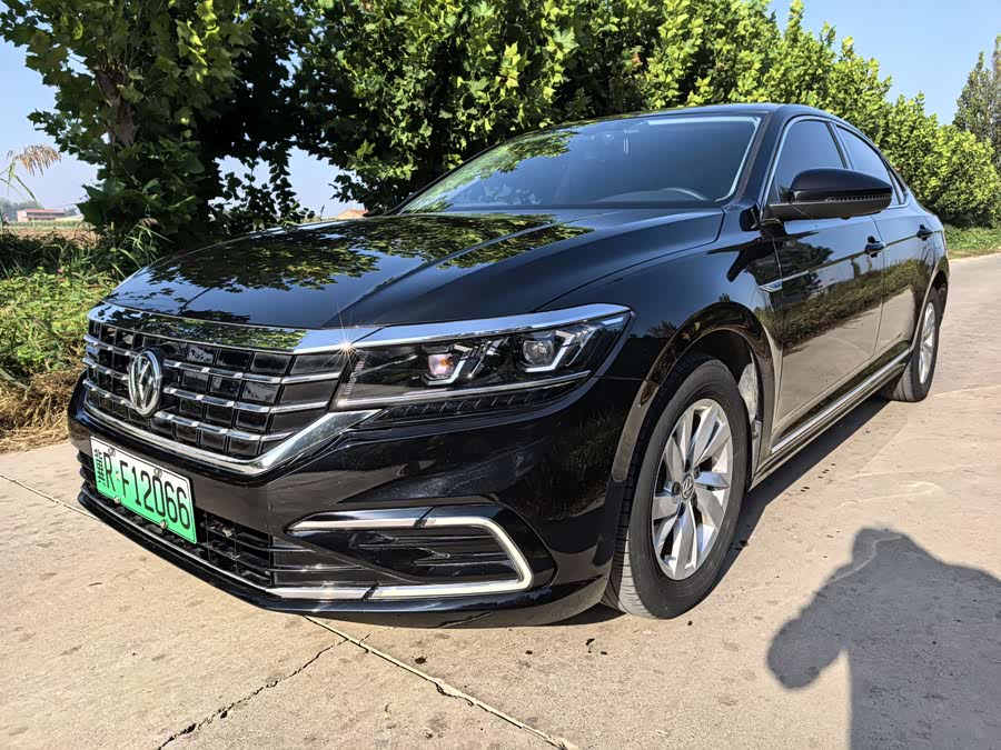 Volkswagen Passat New Energy 2019 immagine di auto #2