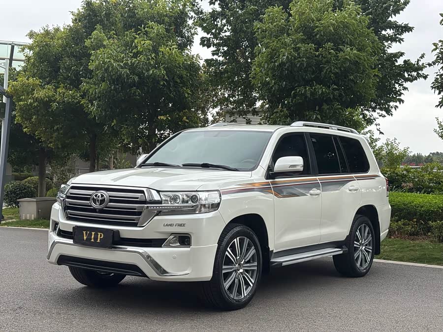 Toyota 2019 #2 Toyota 2019 car image #2