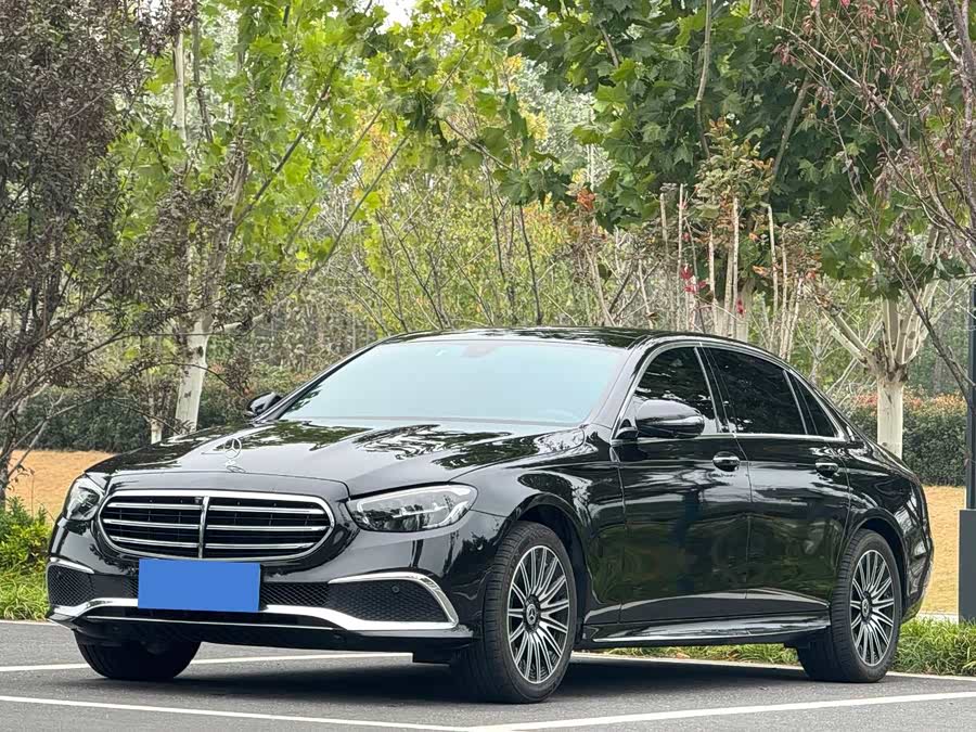 Mercedes-Benz E Class New Energy 2021 car image #2