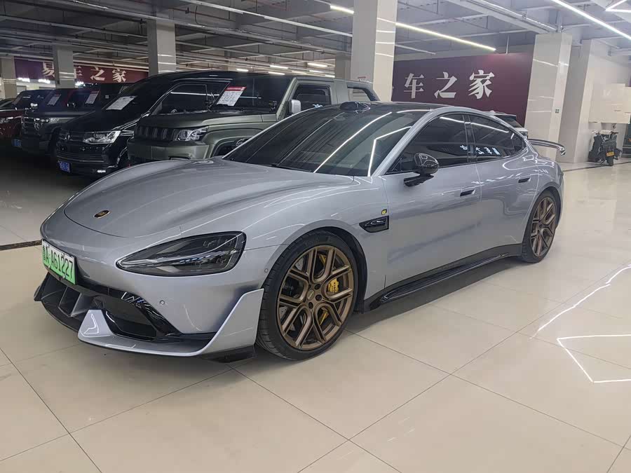 小米汽车 小米SU7 Ultra 2025 汽车图片 #2