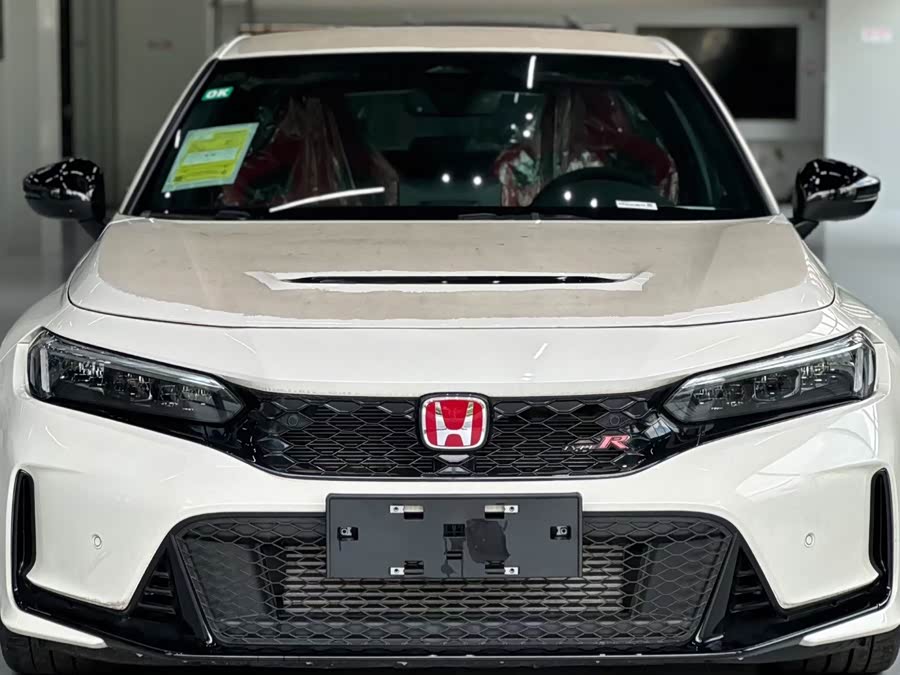 Honda Civic (Imported) car image #2