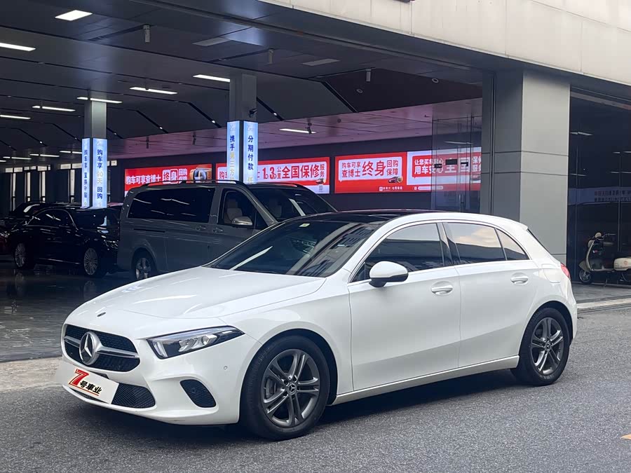 Mercedes-Benz A Class (Imported) 2019 #2 Mercedes-Benz A Class (Imported) 2019 car image #2