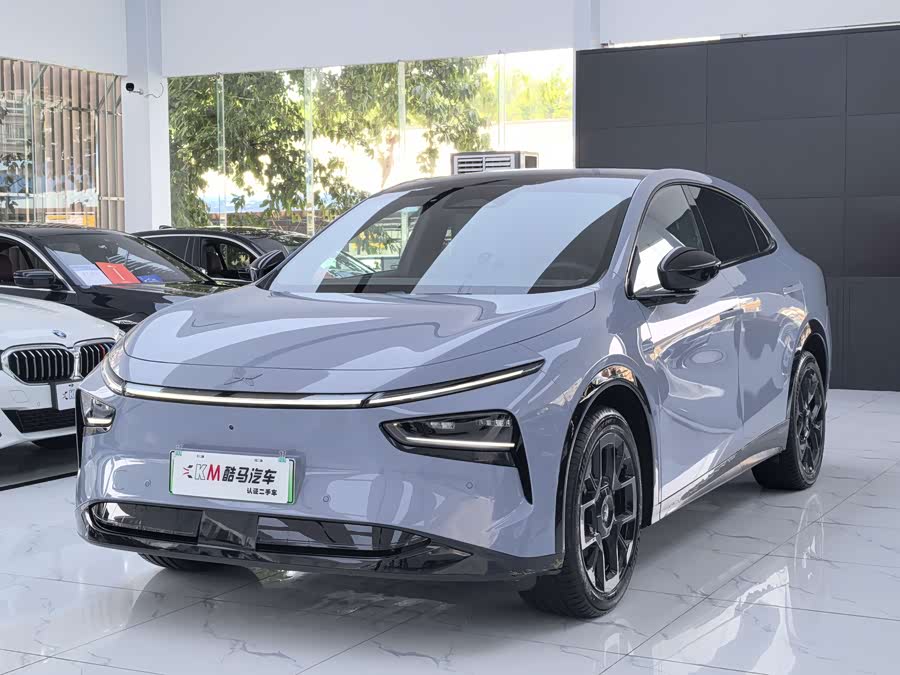 Xpeng G7 2025 صورة سيارة #2