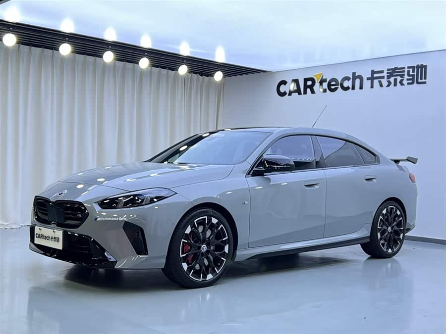 BMW M235L 2025 car image #2