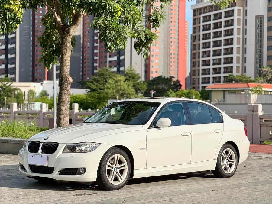 BMW 3 Series (Imported) 2010 car image #2