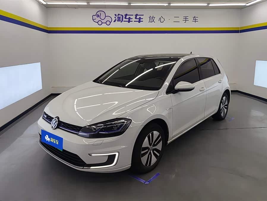 Volkswagen Golf Pure Electric 2021 imagen de coche #2