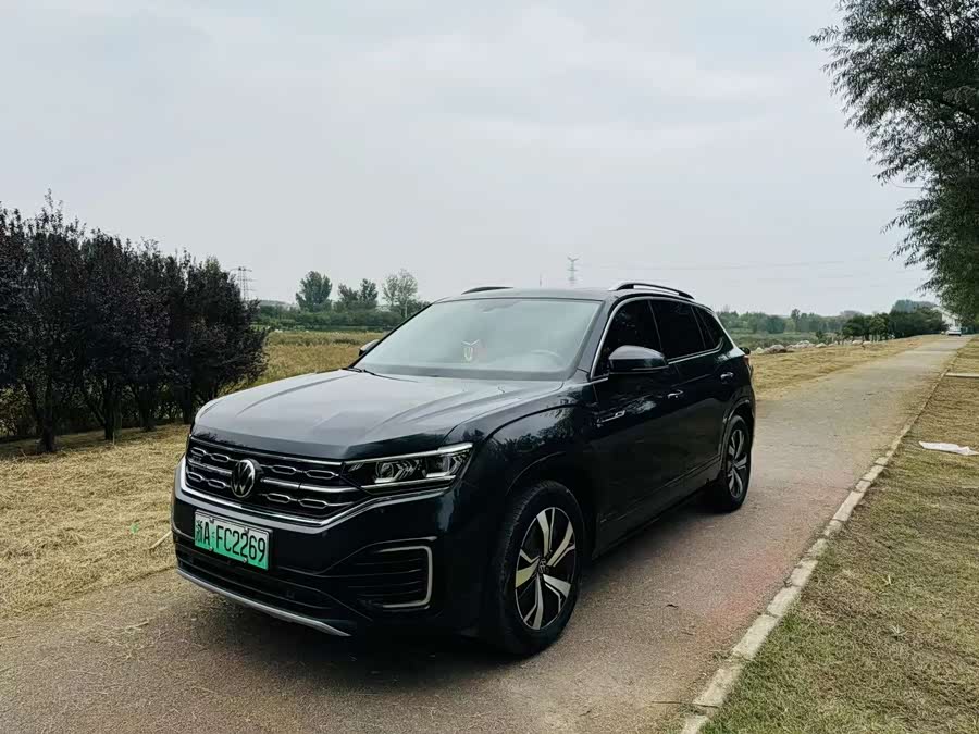 Volkswagen Tayron GTE 2021 car image #2