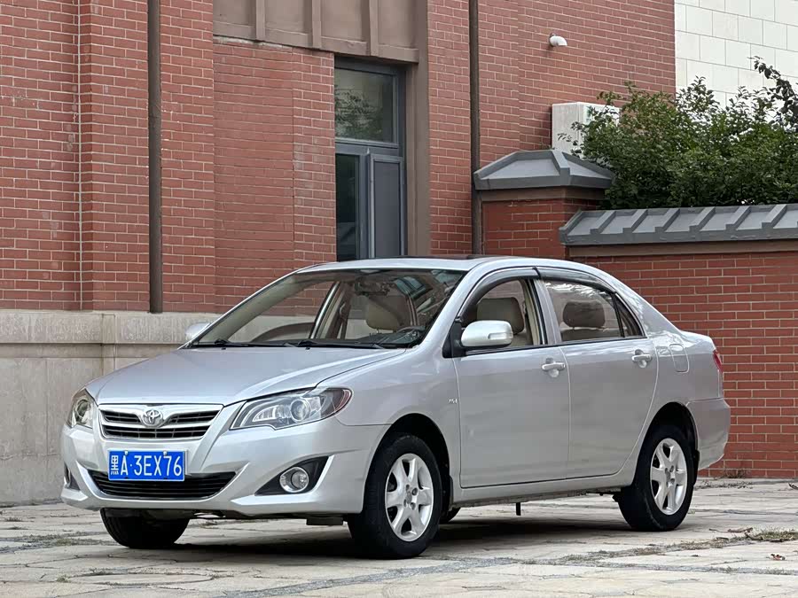 Toyota Reiz 2013 immagine di auto #2