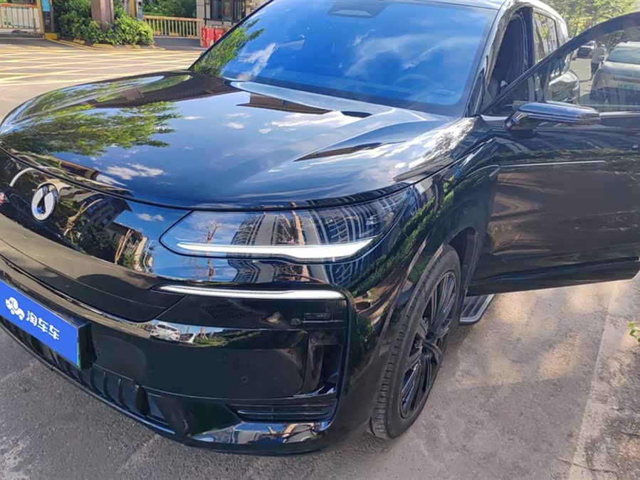 Denza N9 2025 immagine di auto #2