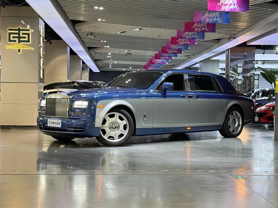 Rolls-Royce Phantom 2012 car image #2