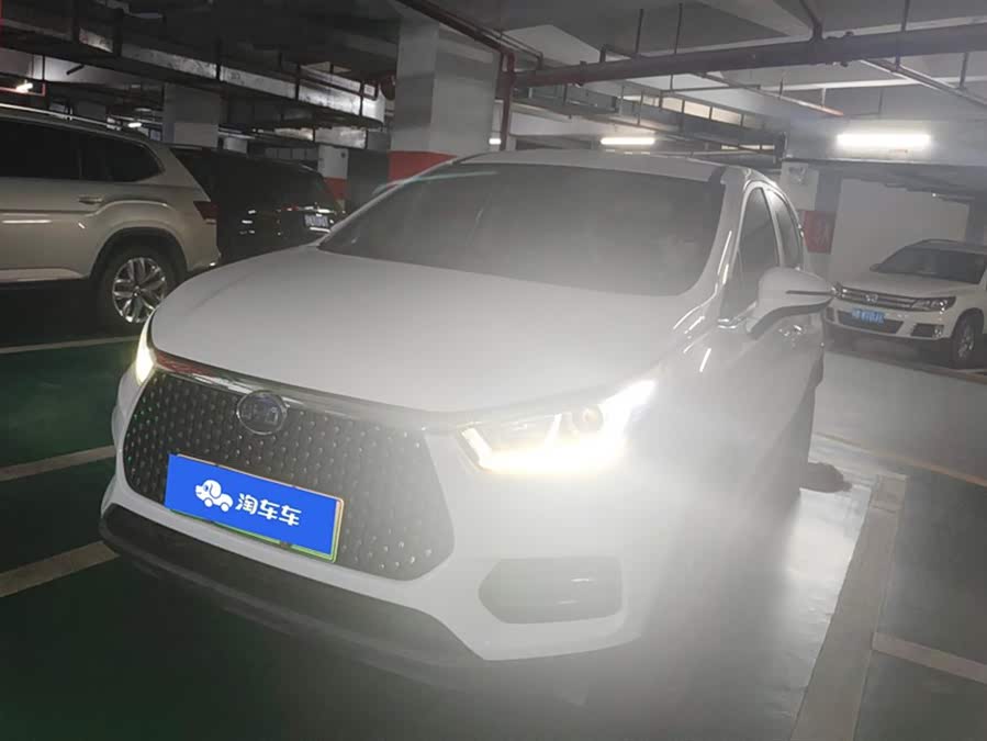 BYD S2 2019 #2 BYD S2 2019 car image #2