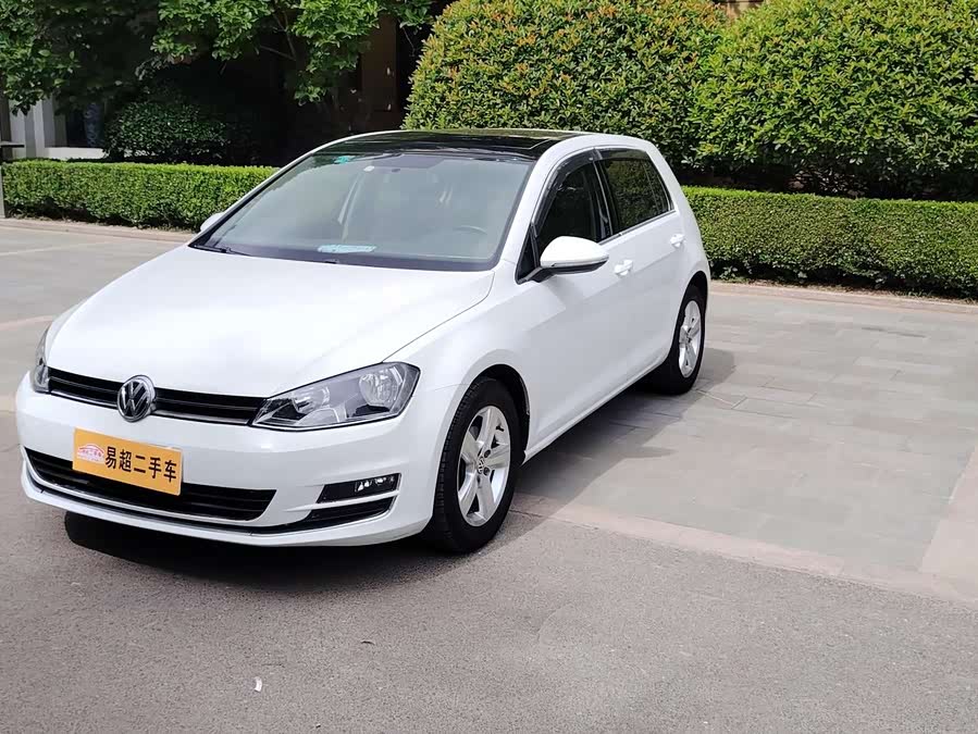 Volkswagen Golf 2015 car image #2