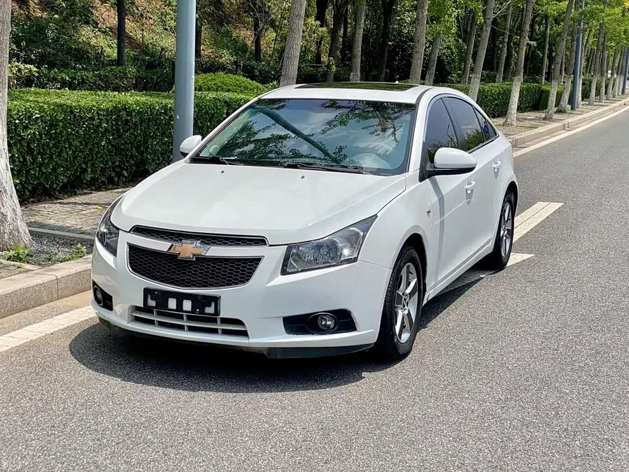 Chevrolet Cruze 2012 immagine di auto #2