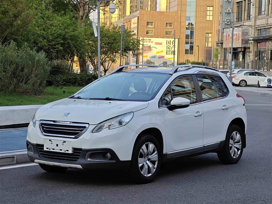Peugeot 2008 2014 image de voiture #2
