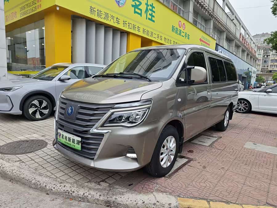 2024 car image #2