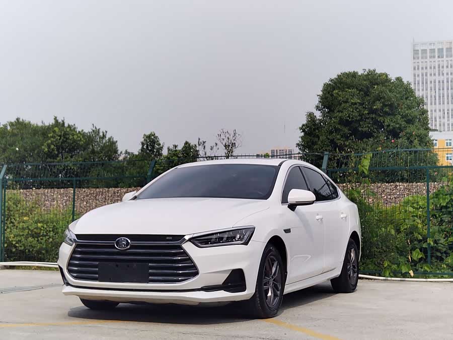 BYD Qin Pro 2020 #2 BYD Qin Pro 2020 car image #2