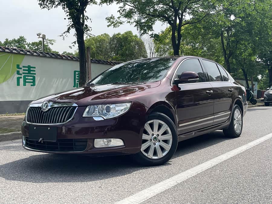 Skoda Superb 2009 car image #2