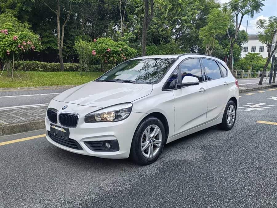 BMW 2 Series Tourer (Imported) 2015 #2 BMW 2 Series Tourer (Imported) 2015 car image #2