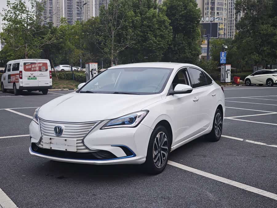 Changan Eado EV 2020 immagine di auto #2