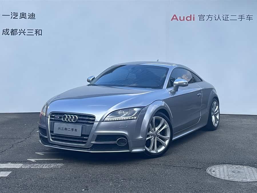 Audi TTS 2011 car image #2