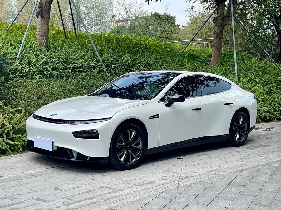 小鹏 小鹏P7 2022 汽车图片 #2