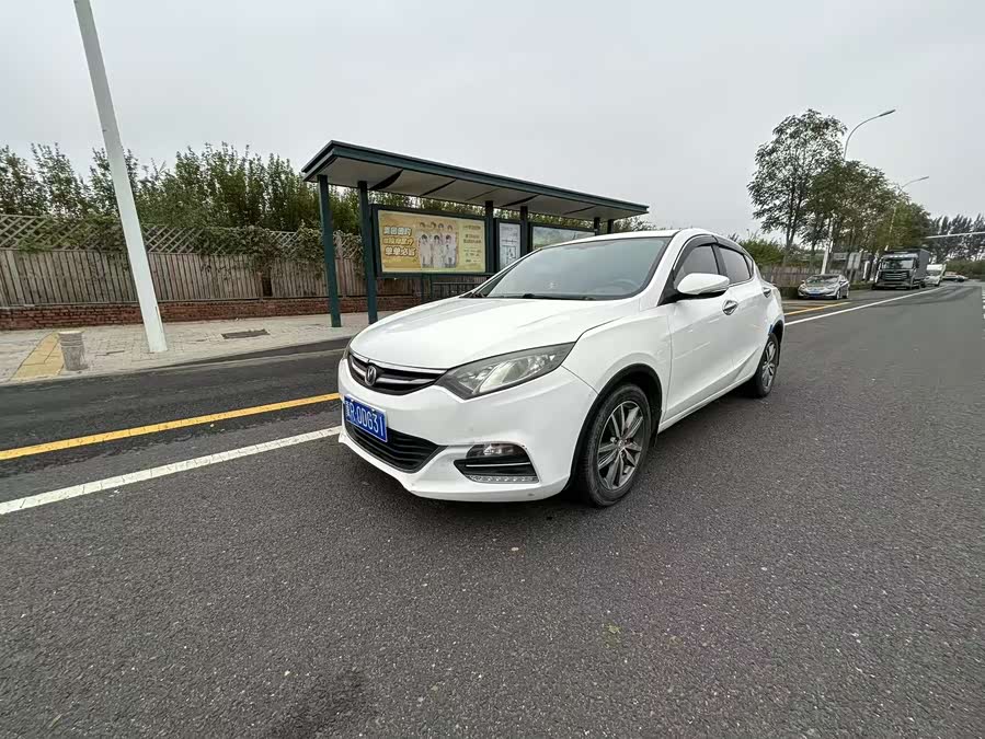 Changan Eado XT 2016 car image #2