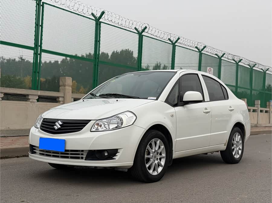 Suzuki SX4 Sedan 2014 imagem de carro #2