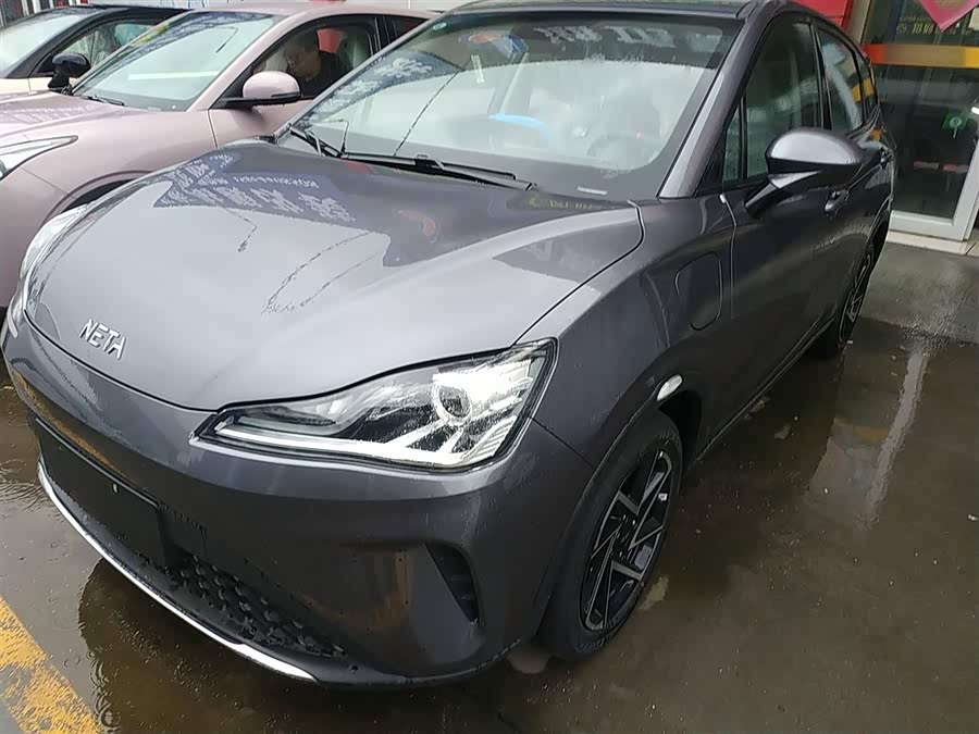 哪吒汽车 哪吒AYA 2025 汽车图片 #2