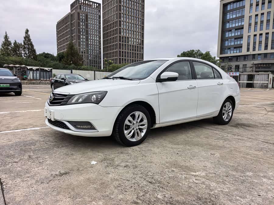 GEELY Emgrand 2018 car image #2