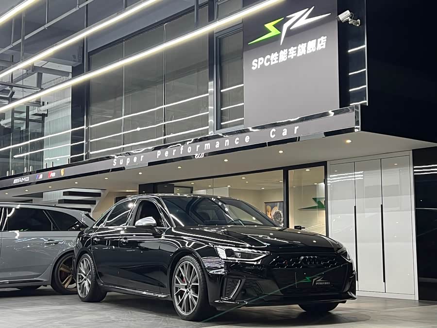 Audi S4 2023 #2 Audi S4 2023 صورة سيارة #2