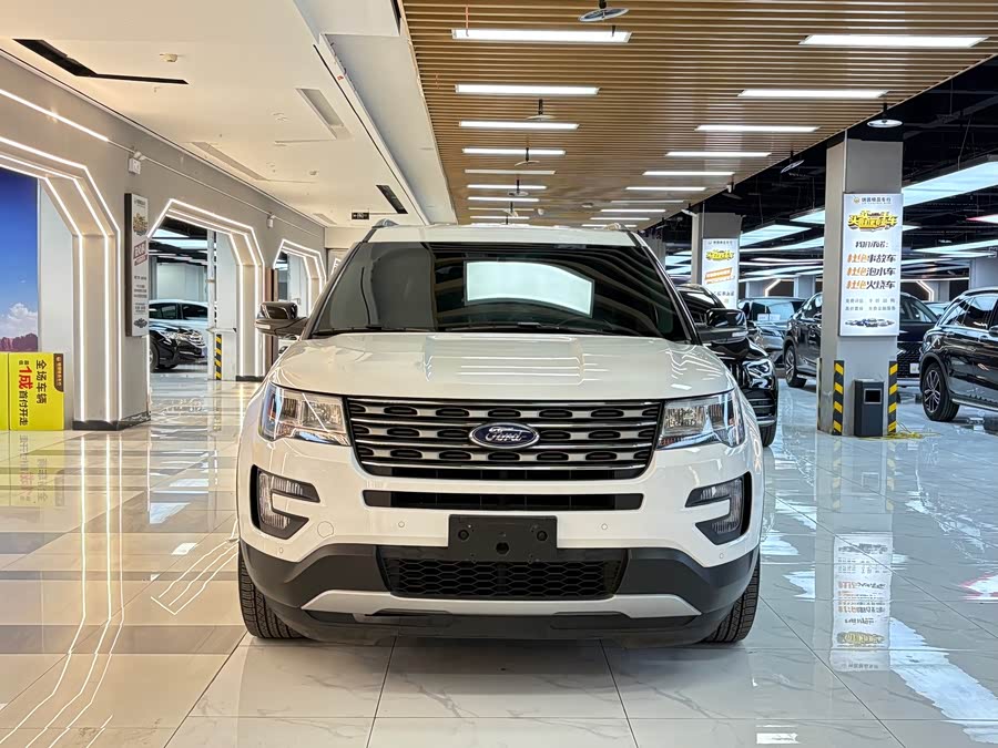 Ford Explorer (Imported) 2016 #2 Ford Explorer (Imported) 2016 car image #2