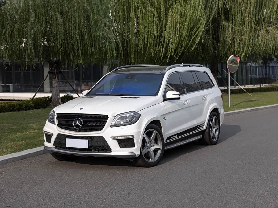 Mercedes-Benz GL AMG 2015 #2 Mercedes-Benz GL AMG 2015 изображение автомобиля #2