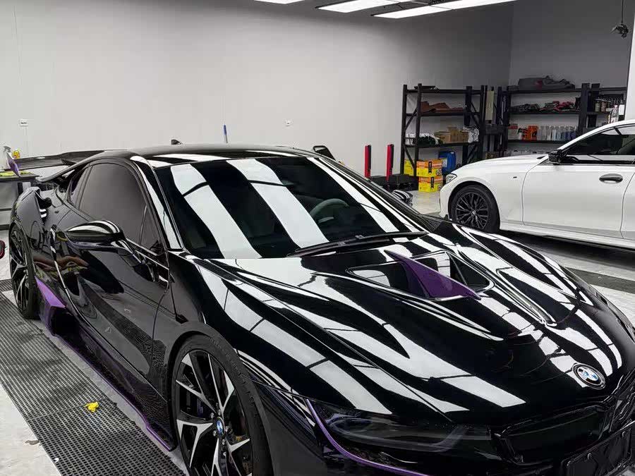 BMW i8 2018 صورة سيارة #2