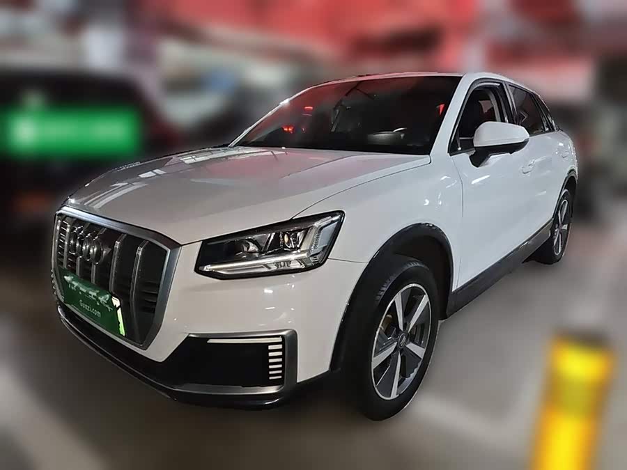 Audi Q2L e-tron 2021 #2 Audi Q2L e-tron 2021 car image #2