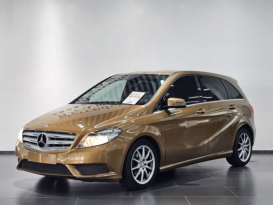 Mercedes-Benz B Class 2013 car image #2