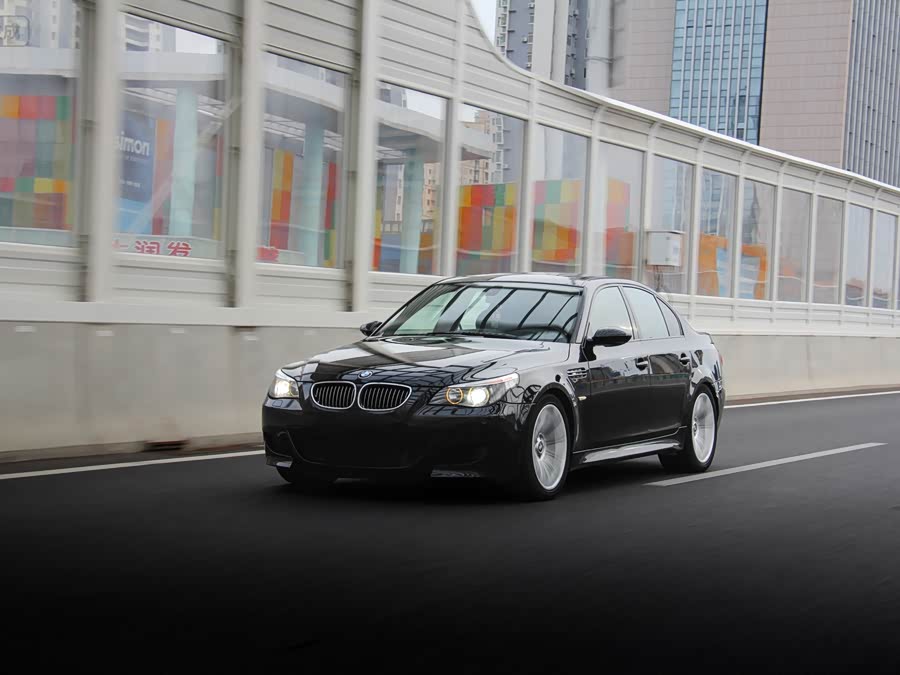 BMW M5 2007 car image #2