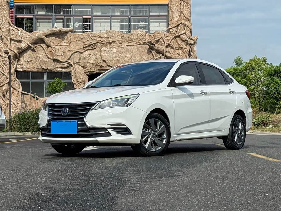 Changan Eado DT 2018 car image #2