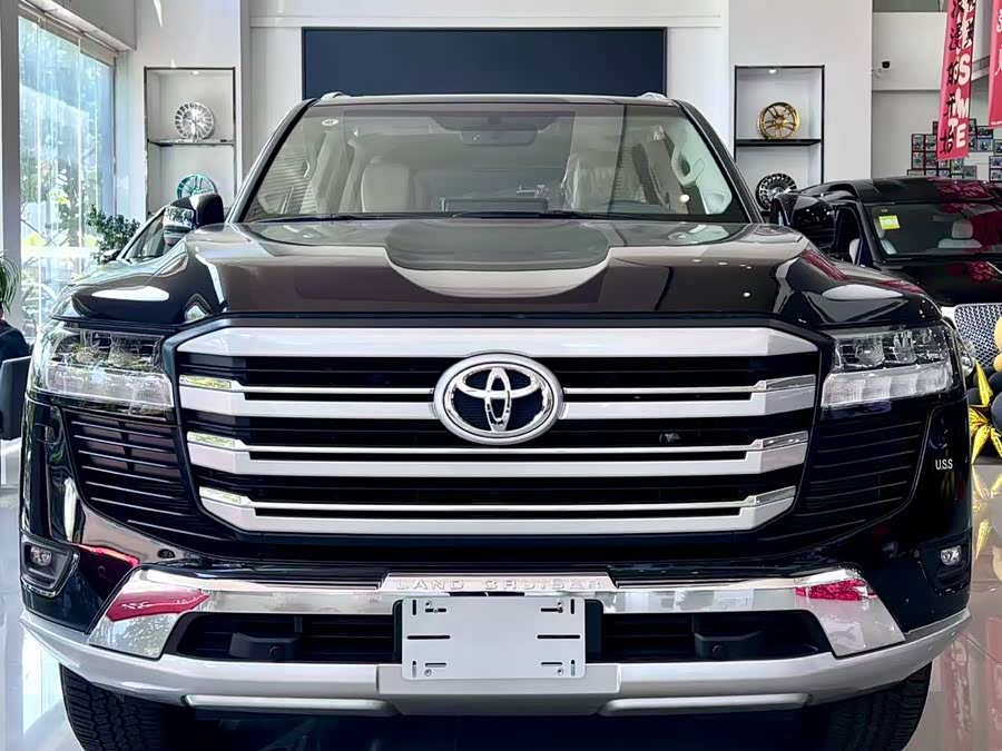 Toyota car image #2