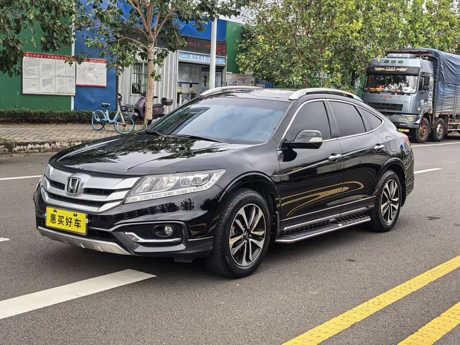 Honda CROSSTOUR 2016 car image #2