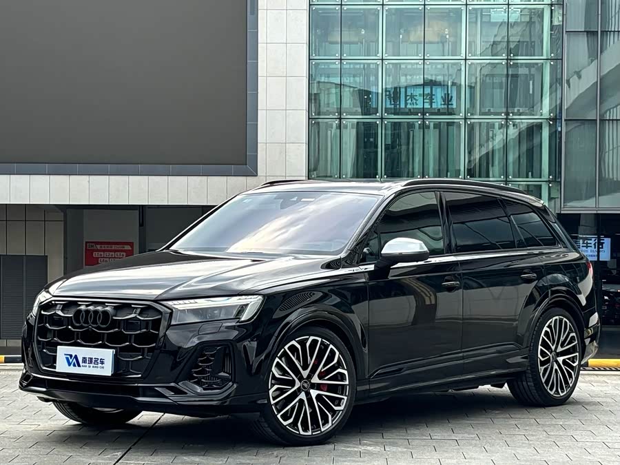 Audi SQ7 2024 изображение автомобиля #2