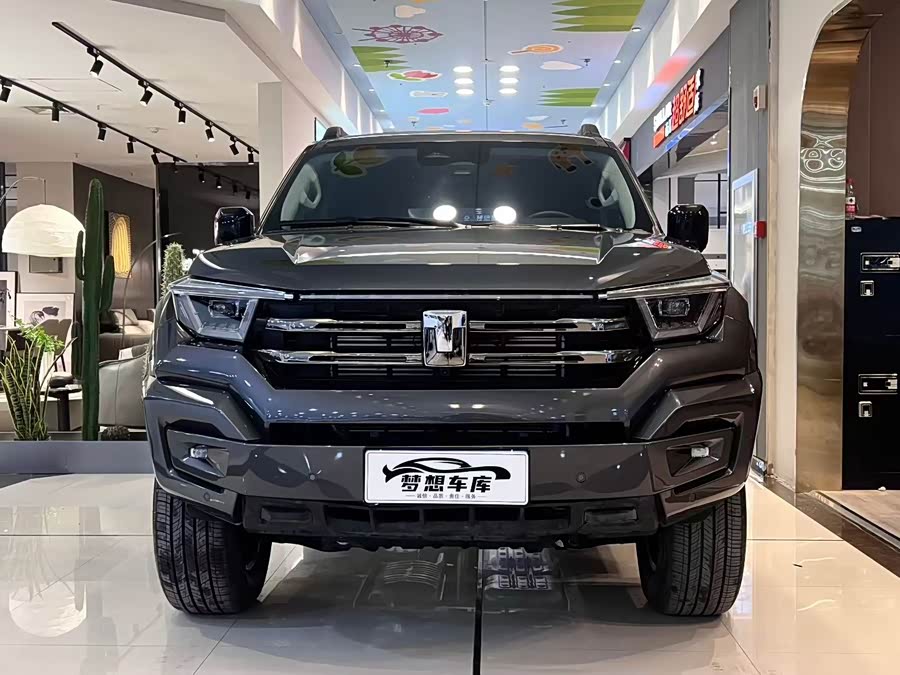 Tank 400 2025 car image #2