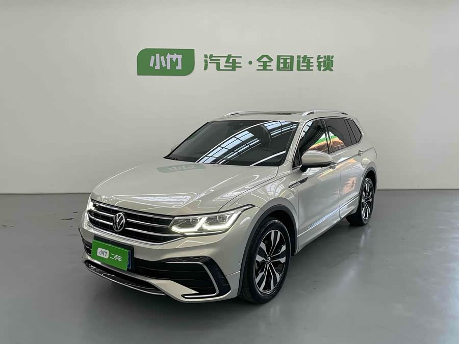 Volkswagen Tiguan L 2021 #2 Volkswagen Tiguan L 2021 car image #2