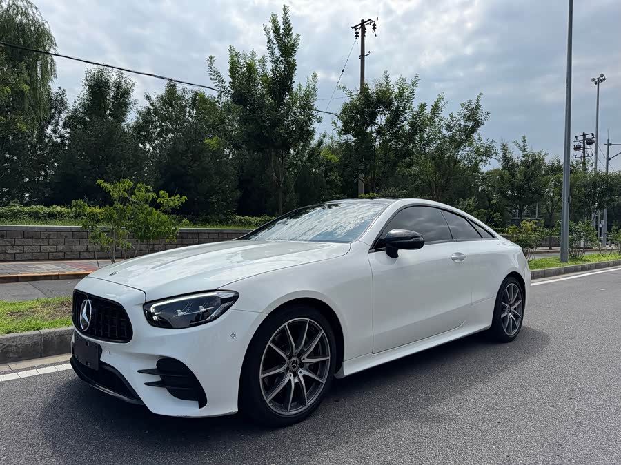 Mercedes-Benz E Class (Imported) 2022 car image #2