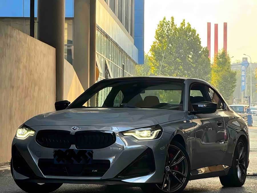 BMW M240i 2023 immagine di auto #2